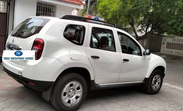https://images10.gaadi.com/usedcar_image/4532487/original/processed_4570e1f92cc27c72716973edaf01f91f.jpeg?imwidth=6402