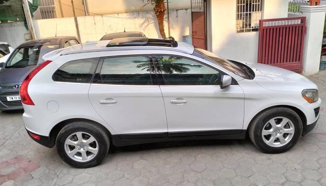 https://images10.gaadi.com/usedcar_image/4532494/original/processed_de8a8a843ac099b050d7b0d7dd4ed71e.jpeg?imwidth=6401