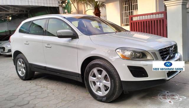 https://images10.gaadi.com/usedcar_image/4532494/original/processed_f4cf3985ddf29038e2103793c838fa41.jpeg?imwidth=6400