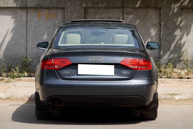 https://images10.gaadi.com/usedcar_image/4532520/original/processed_2e1808b031ad62c921ae5ed3290f6d8b.JPG?imwidth=6402