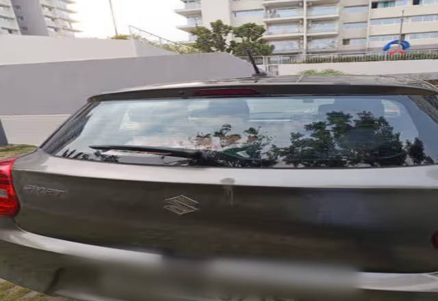 https://images10.gaadi.com/usedcar_image/4532525/original/387179d0-d0f5-4101-b0f0-35be8fa2ef34.?imwidth=6402