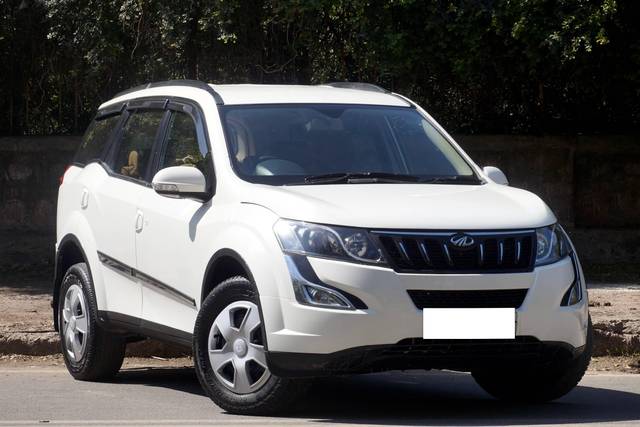 https://images10.gaadi.com/usedcar_image/4532536/original/processed_6ad2cfa16c4183ee4939f3f1273f49c5.JPG?imwidth=6400
