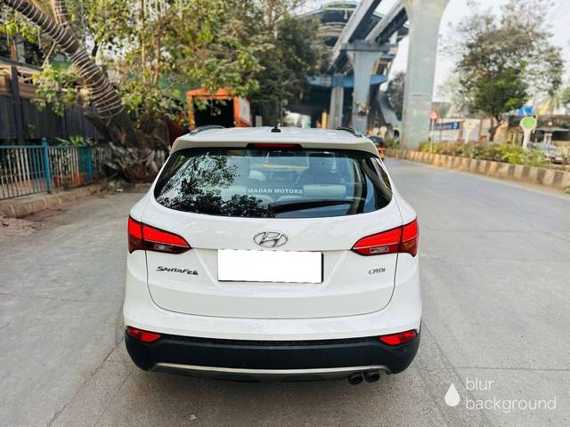 https://images10.gaadi.com/usedcar_image/4532546/original/processed_26abc20e539f636879731f048d346c9d.jpg?imwidth=6402