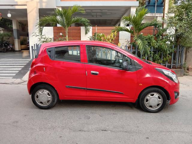 https://images10.gaadi.com/usedcar_image/4532558/original/processed_8a2def95ca4c6b990d2f29570e00ec3a.jpg?imwidth=6401