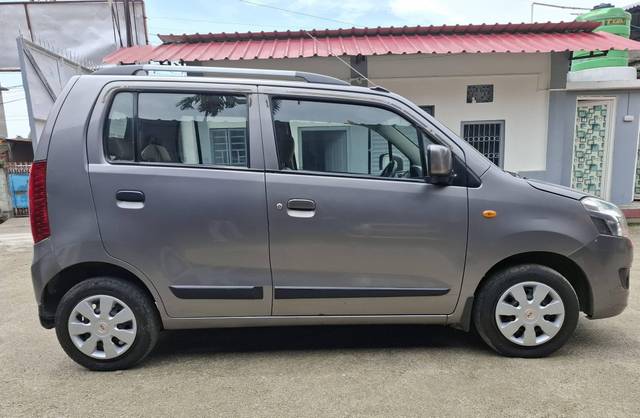 https://images10.gaadi.com/usedcar_image/4532601/original/processed_76d7c12199c028d69f112f4b2e8bf743.jpg?imwidth=6401