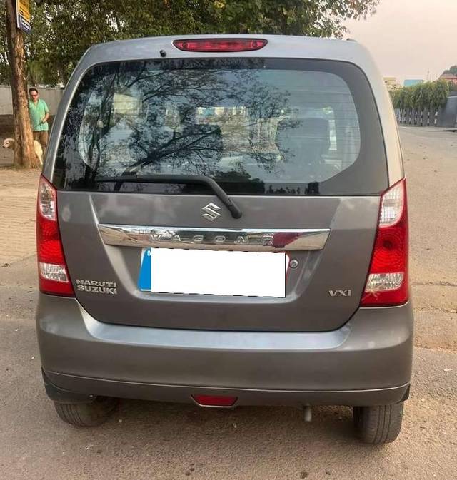 https://images10.gaadi.com/usedcar_image/4532601/original/processed_c7b0519ba1a7e2950e89ac3f1cfb997b.jpeg?imwidth=6401