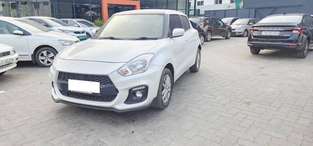 https://images10.gaadi.com/usedcar_image/4532602/original/processed_6434a84f1afce19ab58bb177cda3618b.jpeg?imwidth=6400