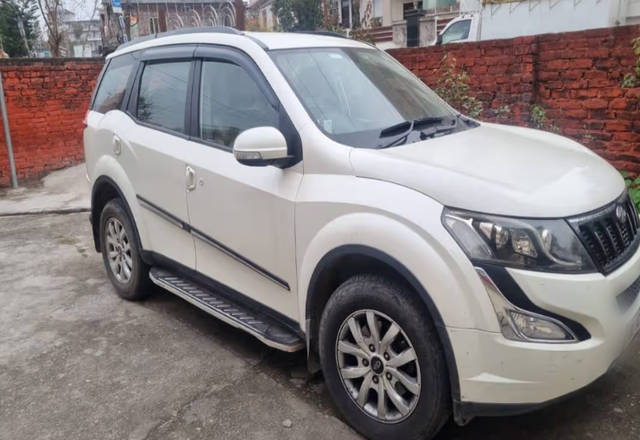 https://images10.gaadi.com/usedcar_image/4532606/original/325d2219-8eed-4a55-a307-fbdd7a0481eb.?imwidth=6400