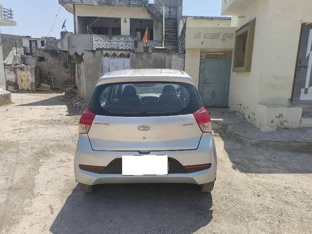 https://images10.gaadi.com/usedcar_image/4532616/original/processed_928bb721-b36c-4130-bc33-c44c80c7f091.jpeg?imwidth=6402