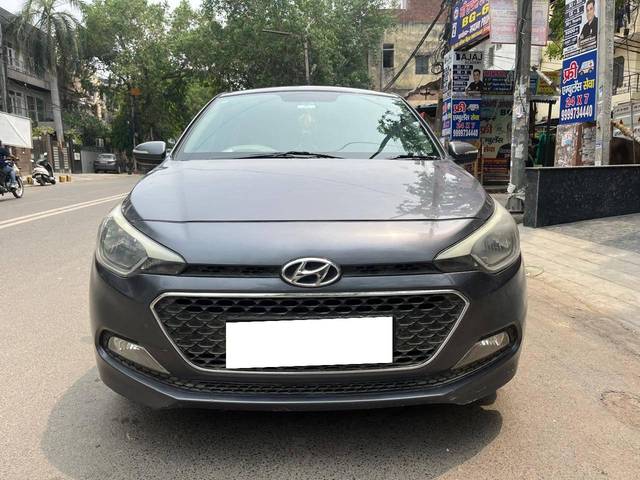 https://images10.gaadi.com/usedcar_image/4532626/original/processed_3001029c01d5058bc31b31e8225bf4a1.jpg?imwidth=6400