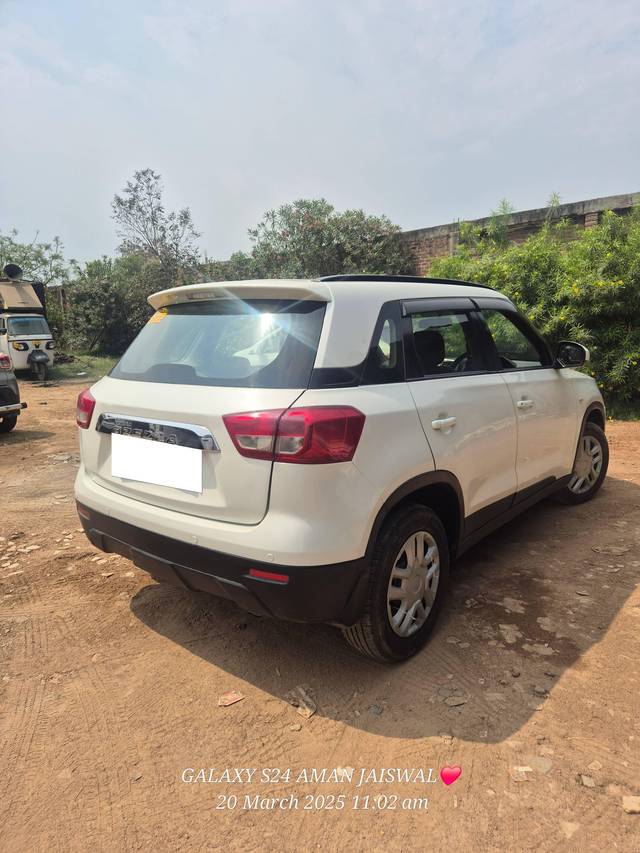 https://images10.gaadi.com/usedcar_image/4532644/original/processed_490adbce-6395-4c50-a529-17b017f6b882.jpg?imwidth=6401