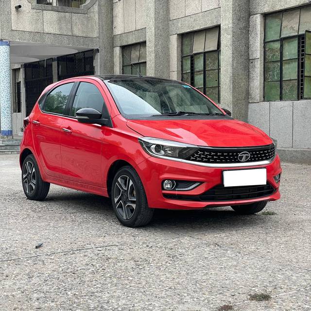 https://images10.gaadi.com/usedcar_image/4532646/original/processed_6e275deb7a7f9a2b6e7f231f9cdb4be3.jpg?imwidth=6400