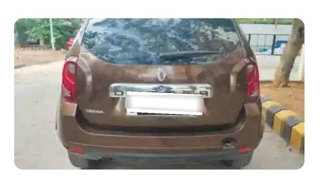 https://images10.gaadi.com/usedcar_image/4532651/original/processed_processed_b0d04d38-cda6-4abb-ae72-43f3735442e3.jpeg?imwidth=6400