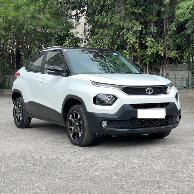 https://images10.gaadi.com/usedcar_image/4532652/original/processed_3f4e1fb227eb8f84f94d45e9bd72a8e5.jpg?imwidth=6400