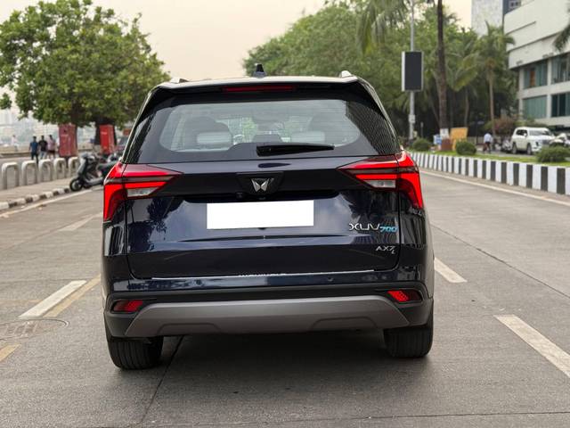 https://images10.gaadi.com/usedcar_image/4532662/original/processed_fa25341c3dfbe9bc262e5509859b73c8.jpg?imwidth=6402