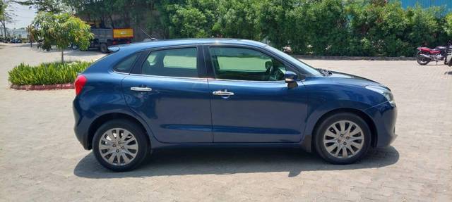 https://images10.gaadi.com/usedcar_image/4532681/original/processed_a21373daf04ea284bff288c99dad0a51.jpg?imwidth=6401