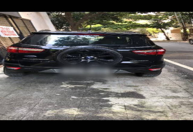 https://images10.gaadi.com/usedcar_image/4532762/original/9b4823a1-33ae-40b8-8056-bbcb945f2b13.?imwidth=6401