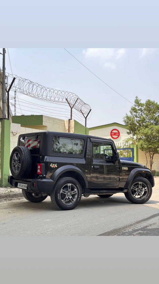 https://images10.gaadi.com/usedcar_image/4532763/original/edaabab34582bb7a419f3e194123659e.jpg?imwidth=6402