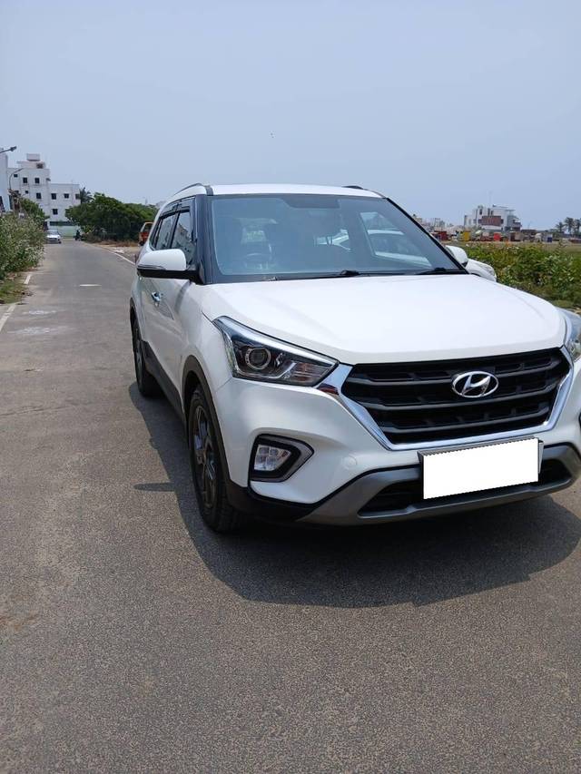 https://images10.gaadi.com/usedcar_image/4532764/original/processed_007249a6c70e8d87304bae47e479318f.jpg?imwidth=6400