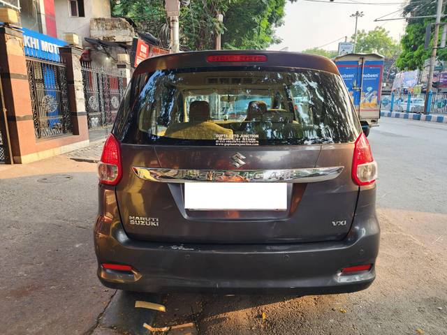 https://images10.gaadi.com/usedcar_image/4532785/original/processed_06c3b52cb6ae4be65882381c373da989.jpg?imwidth=6401