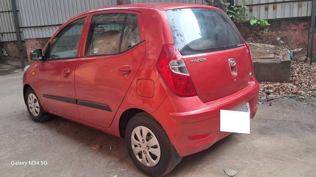 https://images10.gaadi.com/usedcar_image/4532804/original/processed_2dd6abbfcc49d9536c834735a35ace1d.jpeg?imwidth=6402