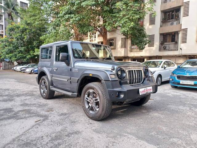 https://images10.gaadi.com/usedcar_image/4532805/original/processed_a58b7e0d530b09afdf8263e1b04d023a.jpeg?imwidth=6400