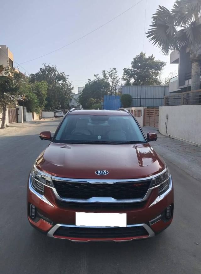 https://images10.gaadi.com/usedcar_image/4532885/original/processed_b70dae46a1359d6753d6abbbadead15c.jpg?imwidth=6400