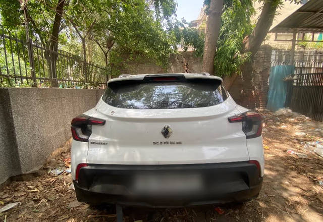 https://images10.gaadi.com/usedcar_image/4532891/original/12036ad1-ac52-4233-8a44-999de75ee987.?imwidth=6400