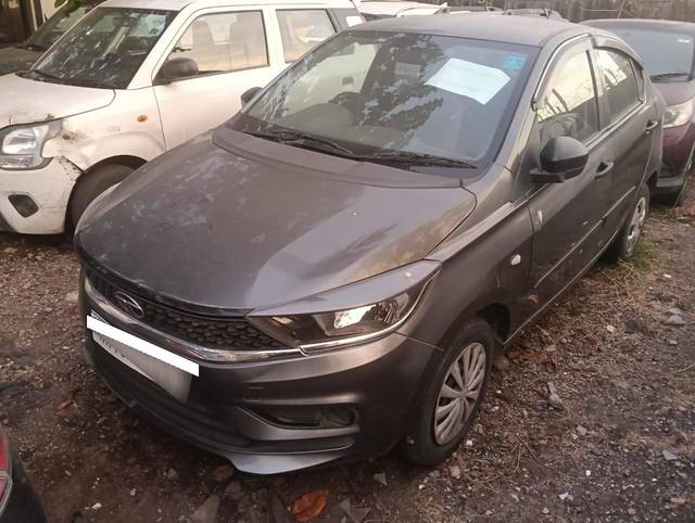 https://images10.gaadi.com/usedcar_image/4532895/original/processed_4fd7c21d43a62c63fa643e497af78d26.jpg?imwidth=6402