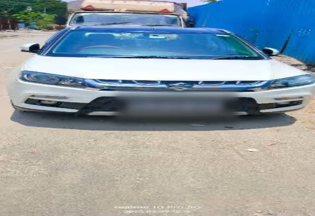 https://images10.gaadi.com/usedcar_image/4532908/original/be5cb607-5b38-44eb-bfe6-957fbb63647f.?imwidth=6400