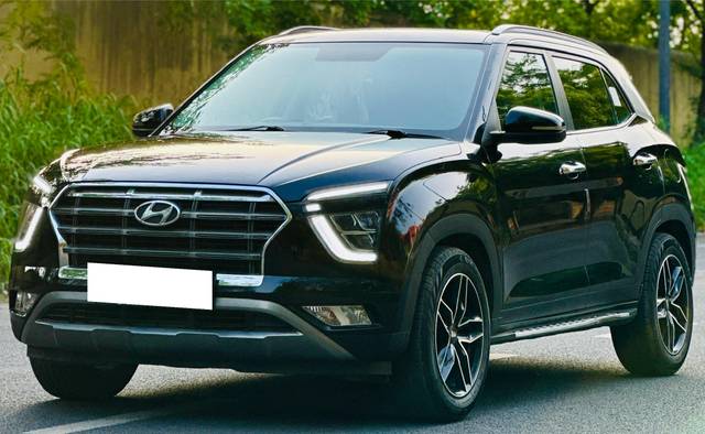 https://images10.gaadi.com/usedcar_image/4532928/original/processed_ff833ba99aa41db5932101413674f426.jpg?imwidth=6402