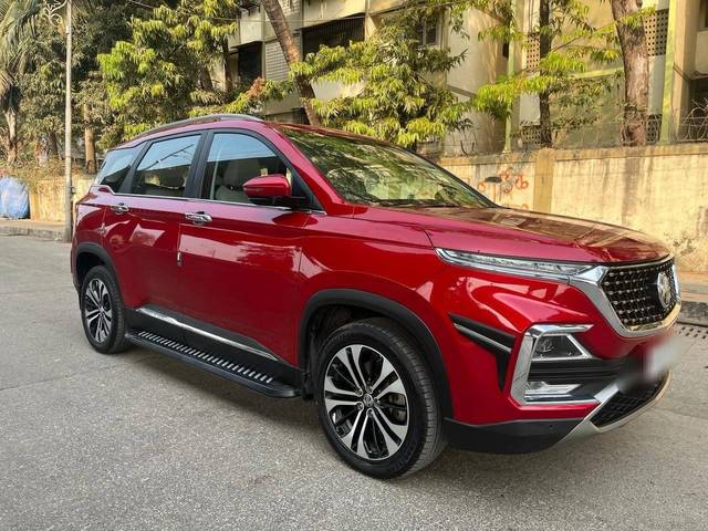 https://images10.gaadi.com/usedcar_image/4532933/original/processed_bc7d7723b7ae45341e1c504d03d69be1.jpg?imwidth=6400