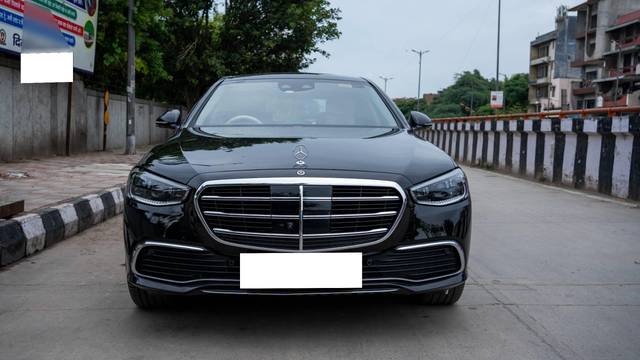 https://images10.gaadi.com/usedcar_image/4532984/original/processed_718279c335f72ddb60f2f23fe3d9ee38.jpg?imwidth=6402