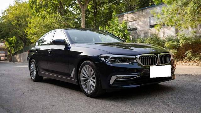 https://images10.gaadi.com/usedcar_image/4532990/original/processed_77652fce70ac14c19ffa7bd672ed3f5f.jpg?imwidth=6400
