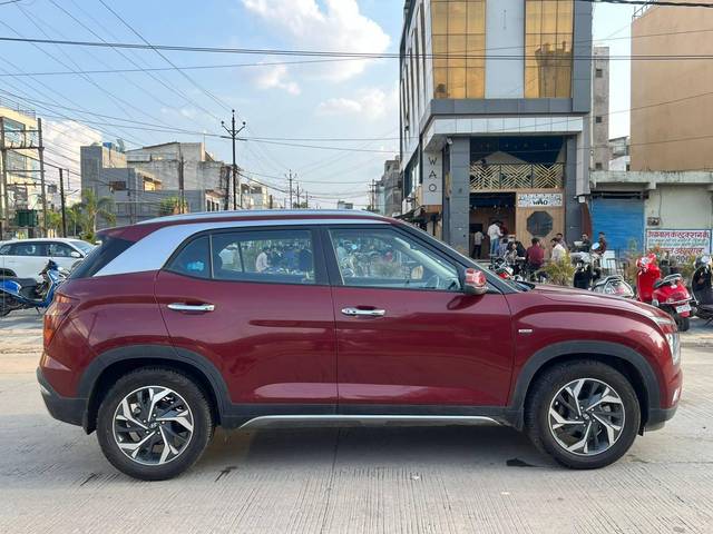 https://images10.gaadi.com/usedcar_image/4532991/original/processed_c312a8105f060b185d1da5788c233623.jpg?imwidth=6401