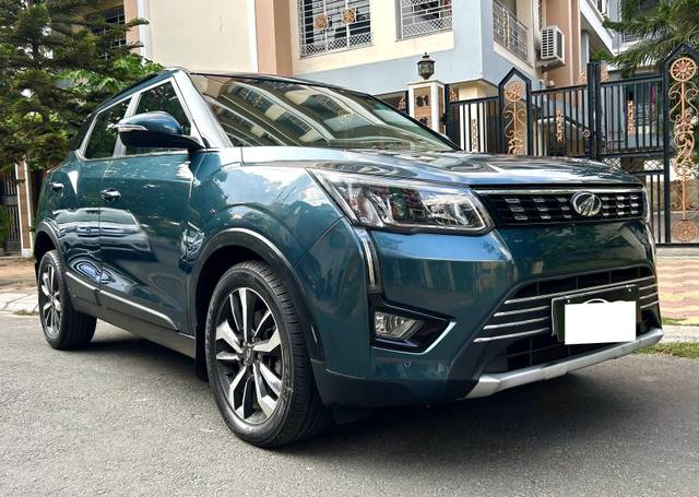 https://images10.gaadi.com/usedcar_image/4533006/original/processed_8da157d16b37b8ef55e2d668193f887b.jpg?imwidth=6400
