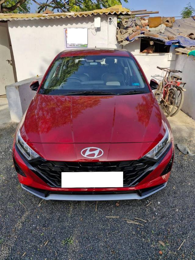 https://images10.gaadi.com/usedcar_image/4533009/original/processed_2780a1ba12db0153e86681d2ea34cf3f.jpg?imwidth=6402