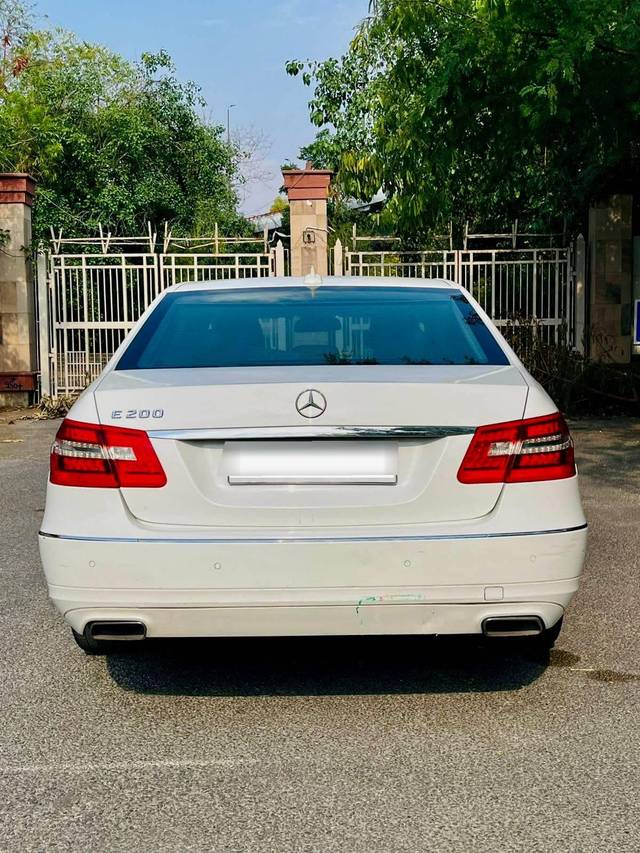 https://images10.gaadi.com/usedcar_image/4533012/original/processed_75dd7972ad3f966c19a7f08982114afd.jpg?imwidth=6401