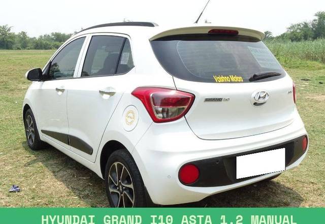 https://images10.gaadi.com/usedcar_image/4533027/original/processed_ff5ef985b5b60e64bae3951177131fbf.jpeg?imwidth=6402