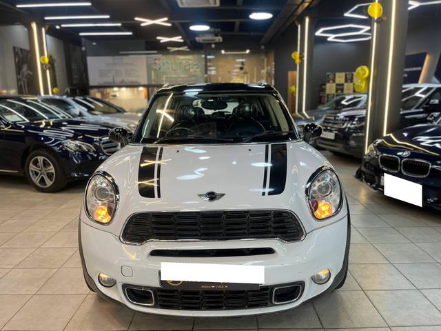 https://images10.gaadi.com/usedcar_image/4533038/original/processed_3bf47bf17b6e111f0cbdbab15241d42a.jpg?imwidth=6402