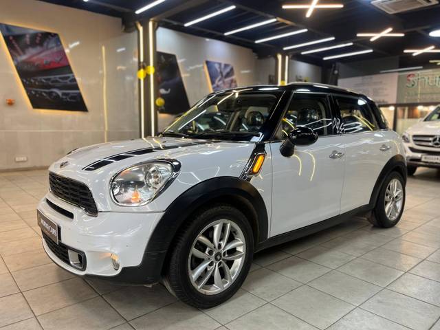 https://images10.gaadi.com/usedcar_image/4533038/original/processed_6ae8d3ba6cf83e8809fcef330de8058c.jpg?imwidth=6400