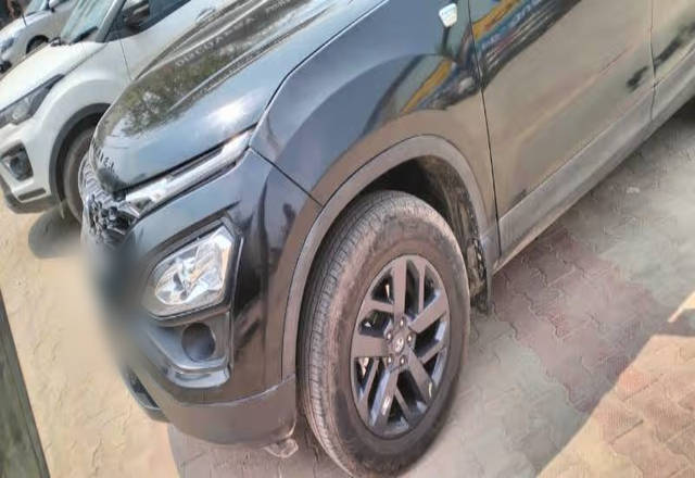 https://images10.gaadi.com/usedcar_image/4533039/original/9115ccb9-4837-4689-97e8-2acf8a967c46.?imwidth=6401