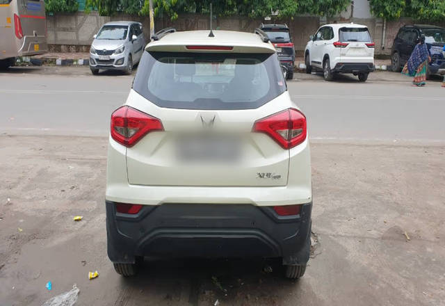 https://images10.gaadi.com/usedcar_image/4533047/original/81459265-0b25-4f6c-8d2a-660516fa9c2b.?imwidth=6401