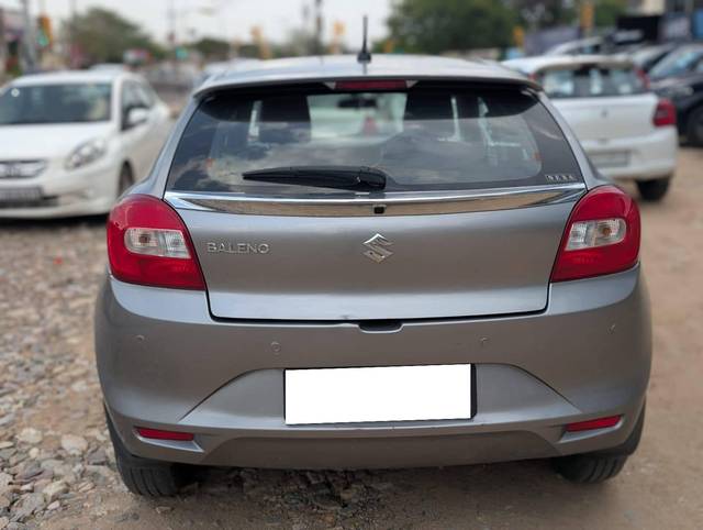 https://images10.gaadi.com/usedcar_image/4533055/original/processed_1ec420fc84427f889475d052a828f1eb.jpg?imwidth=6401