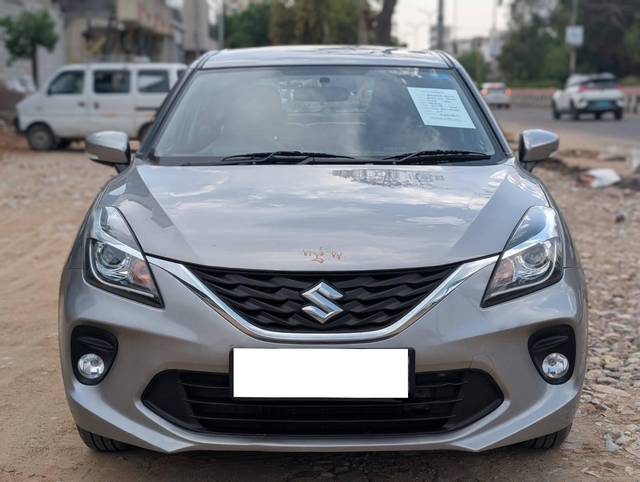 https://images10.gaadi.com/usedcar_image/4533055/original/processed_8aaf2e391d3e4d949557b38acc5ff275.jpg?imwidth=6402