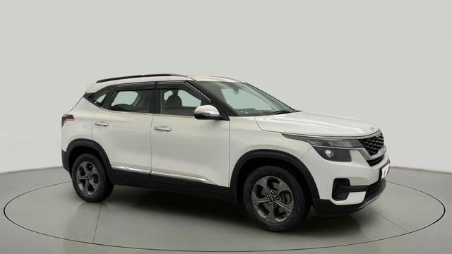 https://images10.gaadi.com/usedcar_image/4533071/original/b93ba7dcf09015b17c4459d2a0b0f1d7.jpg?imwidth=6400