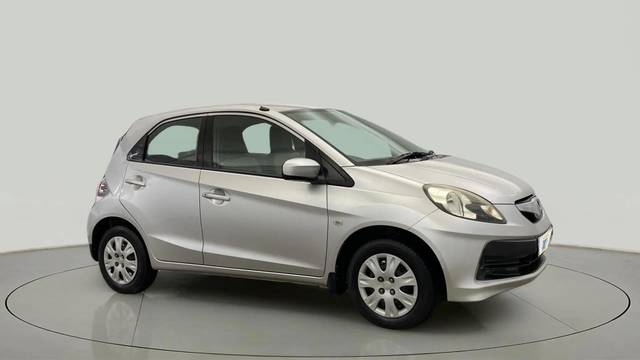 https://images10.gaadi.com/usedcar_image/4533072/original/4e801710fb0f6342026ab3faafa6f43e.jpg?imwidth=6400