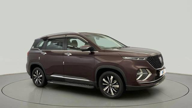https://images10.gaadi.com/usedcar_image/4533085/original/4b049dde8d7b0e85066d3c3731ec27cd.jpg?imwidth=6400