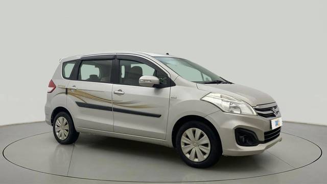 https://images10.gaadi.com/usedcar_image/4533087/original/e079384158c23b82c94483d331a6f109.jpg?imwidth=6400