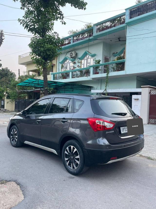 https://images10.gaadi.com/usedcar_image/4533089/original/processed_dc7404e5d8bedaba39aa63f51ec337fe.jpg?imwidth=6401